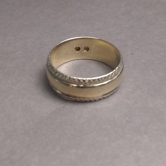 14KT Solid Gold Band w/ Vintage Ruby & Citrine Gemstones - Picture 4 of 7